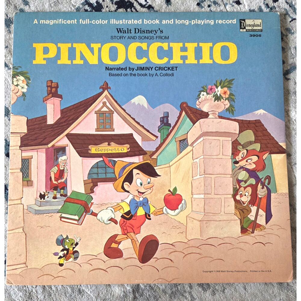 Walt Disney's Pinocchio Story and Songs Vinyl Record & Book (1969)